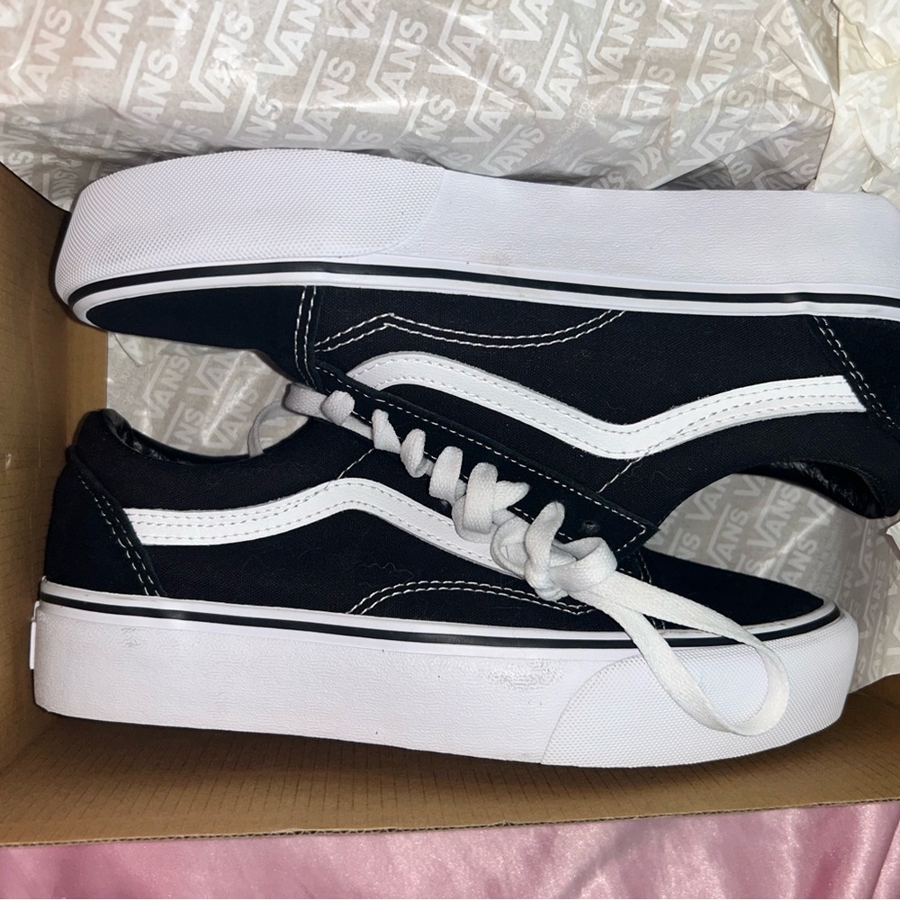 Vans Classic Black and White Low-Tops